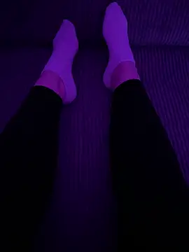 LilouPieds webcam