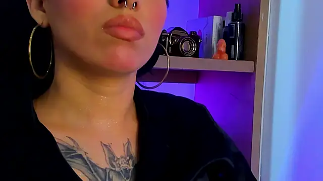 isabella_hv - Isabella_hv's free webcam - UK Sex Cams