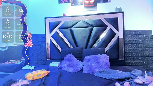 Queen_Jen webcam