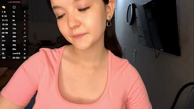 NikiGrandberry webcam