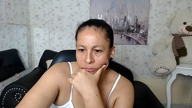 mature_martina live cam on StripChat