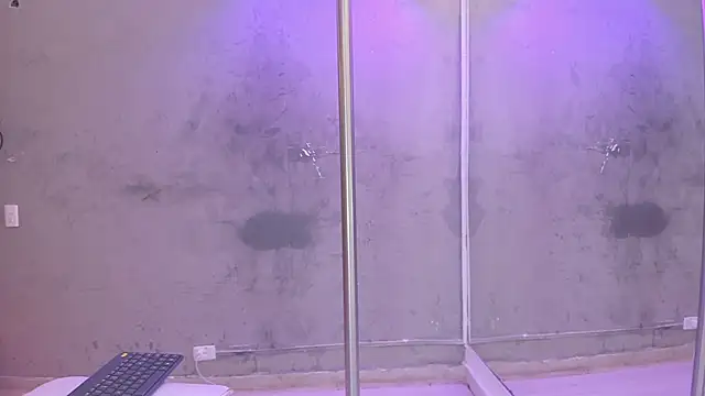 zam_noir live cam on StripChat