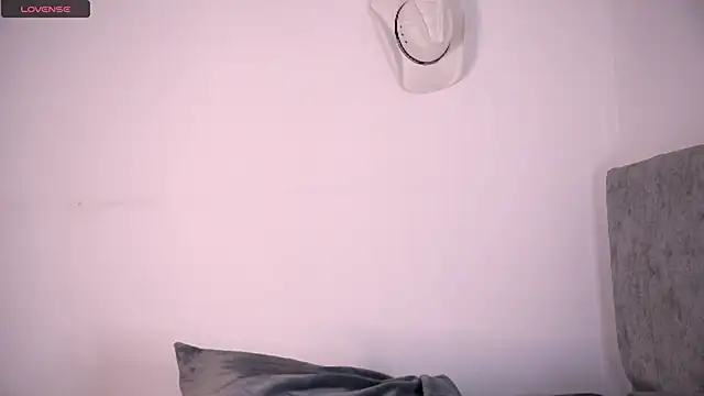 aydan_hw live cam on StripChat