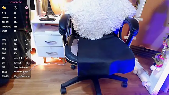 LiaTaylorr webcam