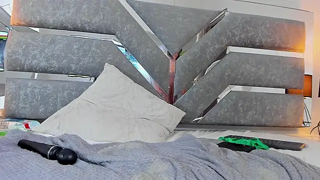 Slut_Milf_ webcam