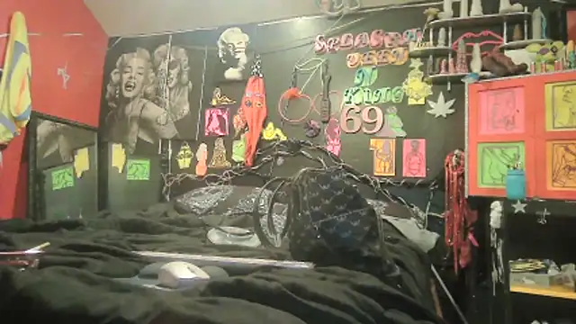 Splash_Queen420 webcam