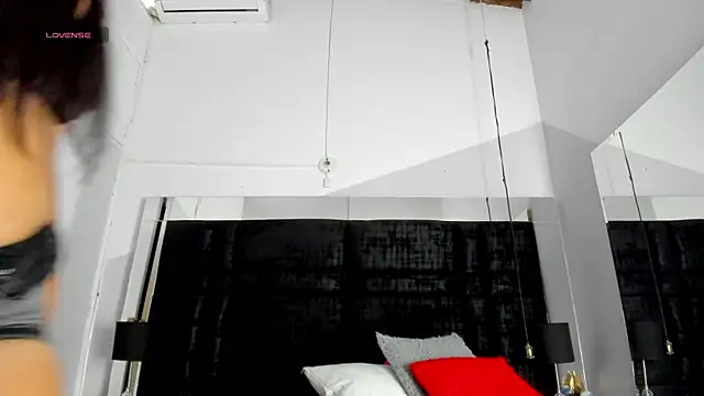 EmmadaSilva webcam