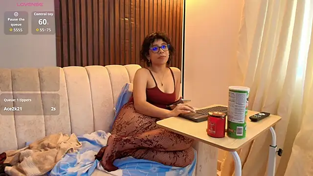 Laena_Castillo webcam