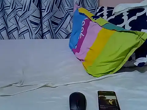 sexy_lenah22 live cam on StripChat