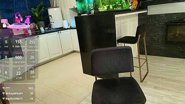 Layla- webcam