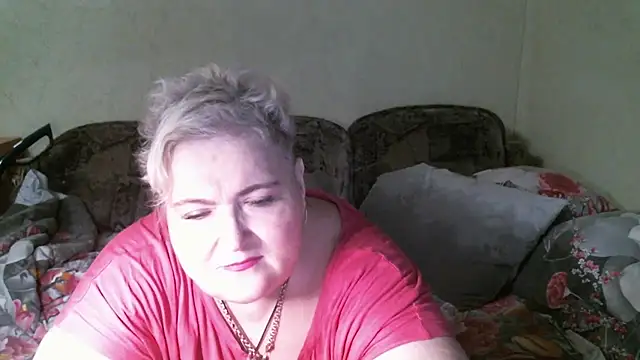 Lana555 live cam on StripChat