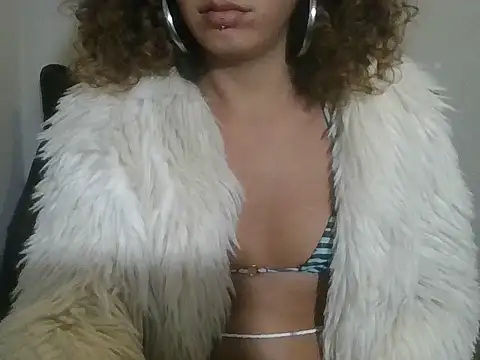 4petitosa_ live cam on StripChat