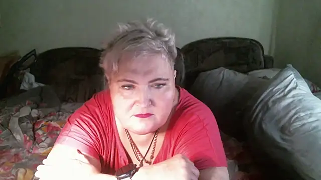 Lana555 live cam on StripChat