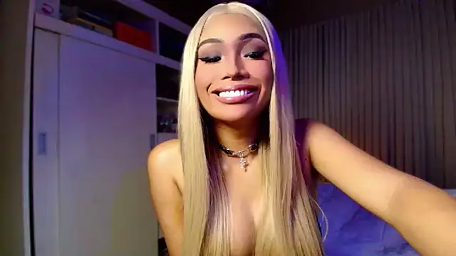 venusangelic live cam on StripChat