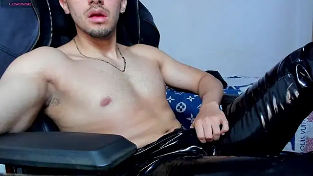 Tommy_Bred webcam