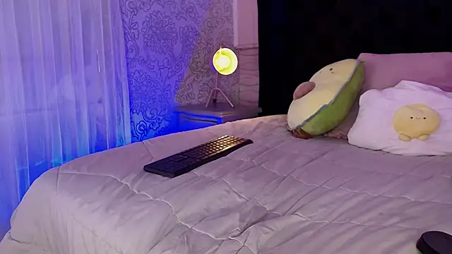 Hada_Blue live cam on StripChat