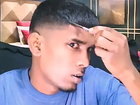 IndianThuggin webcam