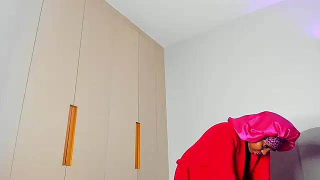 The-Bodyyy webcam