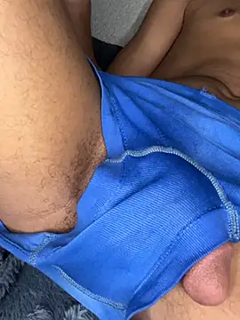 Joseel233 live cam on StripChat