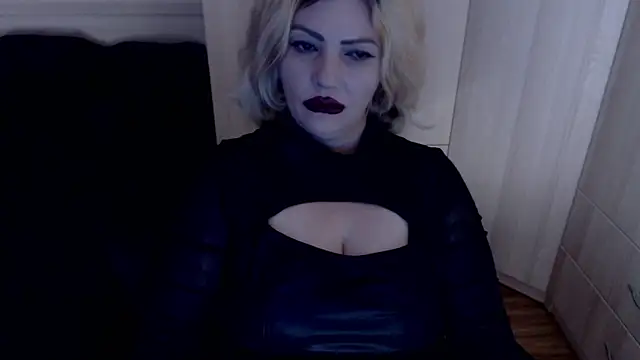 MistressDemi webcam