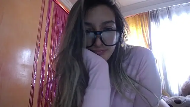 miss_lilieth webcam