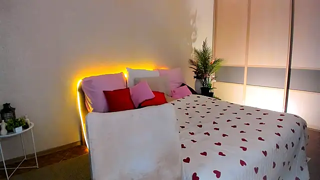 ChristinaConteeree webcam