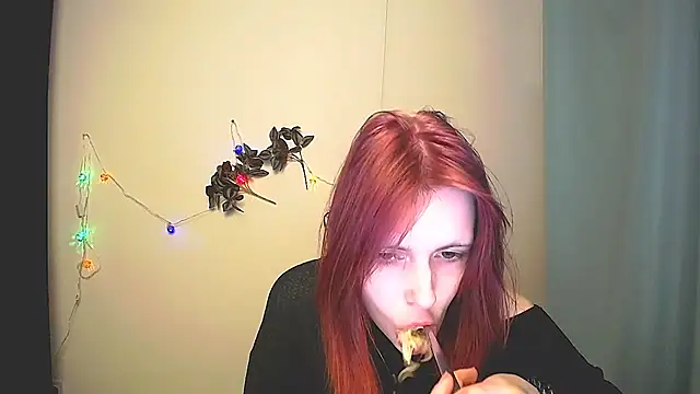 GuessMe___ webcam