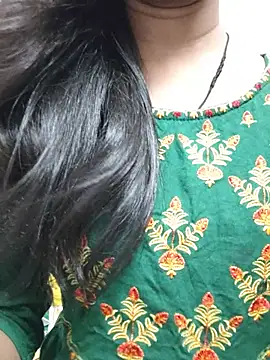 anjali2351 live cam on StripChat