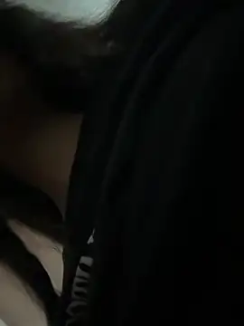 Crazy_Sizzler live cam on StripChat