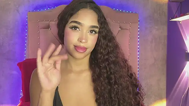 CamilaFlirt webcam
