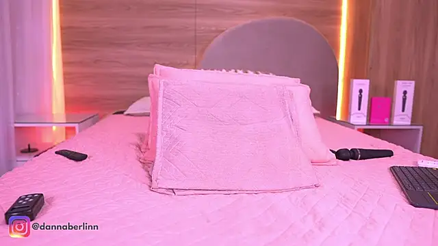 danna_berlin_ webcam