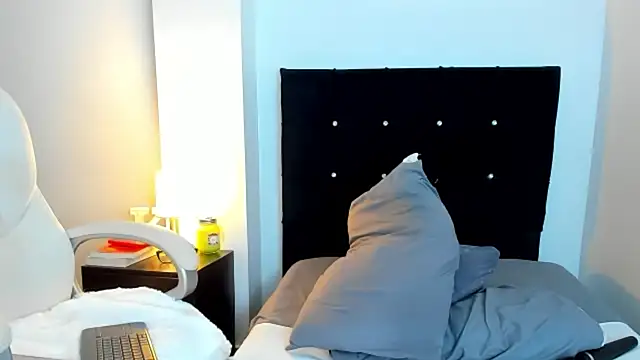 kathyajhonss webcam