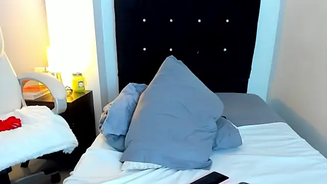kathyajhonss webcam