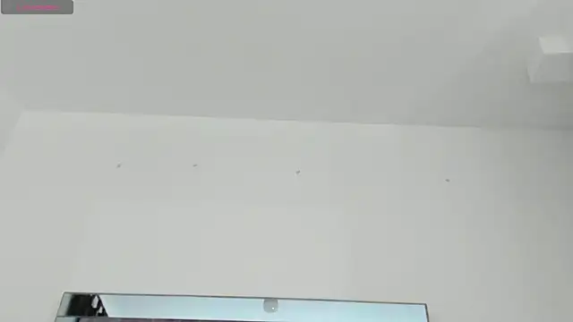 alyssia_ocean webcam