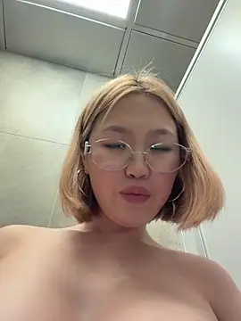 Aiko_Yumi webcam