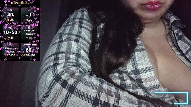 Cora_Maro webcam