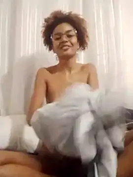 Emanuelle_manu webcam
