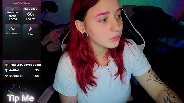 Mini_Lady1 webcam