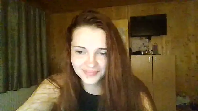 AmeliieLaFleur live cam on StripChat