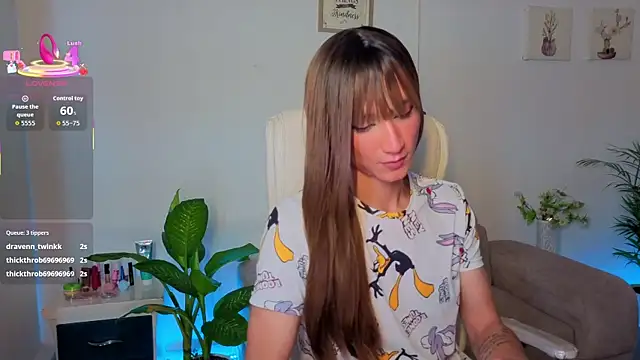 Kendry_fox420_ live cam on StripChat
