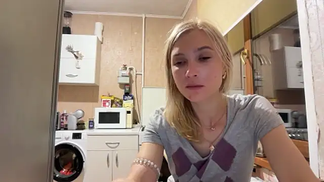 AngelJeni webcam