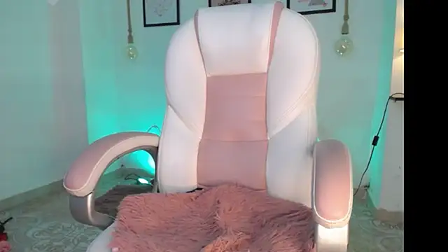 adhara_11 webcam