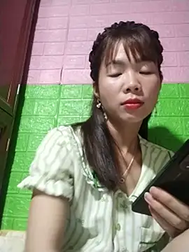 AmyLinee01 webcam