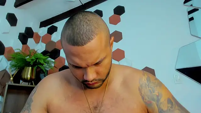 CharlieGrifinX webcam
