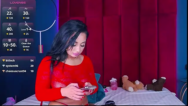 MadyLuxxx webcam
