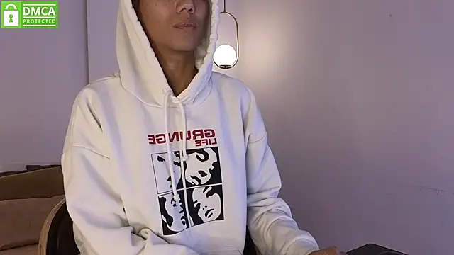 hot_little_bunny webcam
