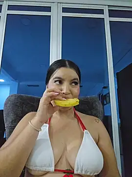Pretty_Julieta webcam