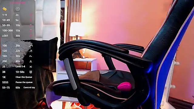 LiaTaylorr webcam