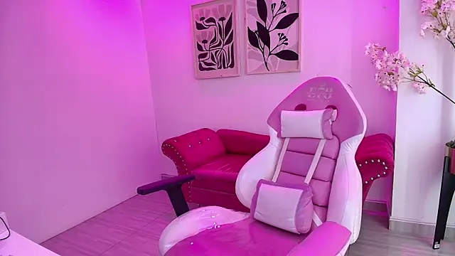 Miia__owens live cam on StripChat
