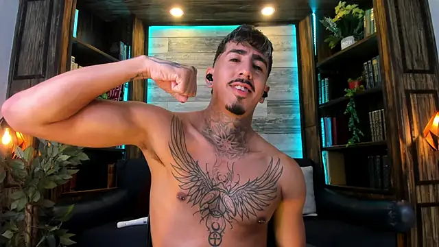 Donovan_Desmond webcam